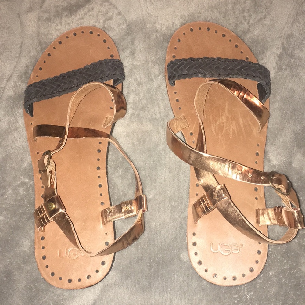 Ugg size 7 Sandals